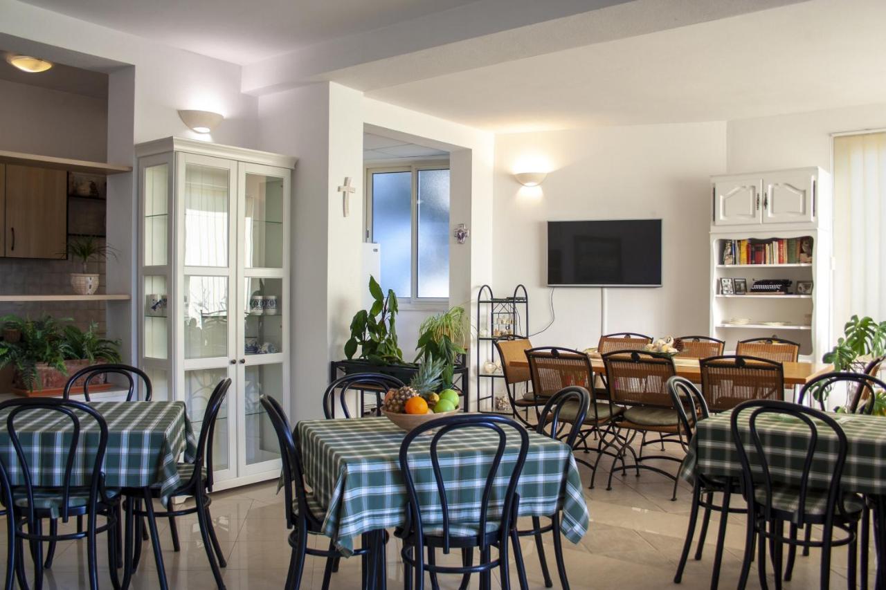 Apartments And Rooms By The Sea Baska Voda, Makarska - 2578 Kültér fotó
